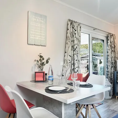 Ferienhaus Ufergeheimnis Am Guelser Moselbogen I 2 Sz I 5 Gaeste I Badebucht I Grill I Garten Apartment