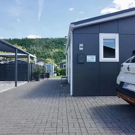 Ferienhaus Ufergeheimnis Am Guelser Moselbogen I 2 Sz I 5 Gaeste I Badebucht I Grill I Garten *