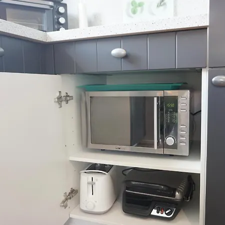 Ferienhaus Ufergeheimnis Am Guelser Moselbogen I 2 Sz I 5 Gaeste I Badebucht I Grill I Garten