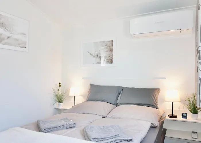 Ufergeheimnis Am Gülser Moselbogen I 2 Sz I 5 Gäste I Badebucht I Grill I Garten *