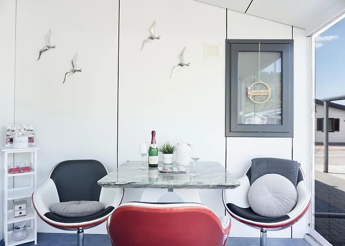 Ufergeheimnis Am Gülser Moselbogen I 2 Sz I 5 Gäste I Badebucht I Grill I Garten